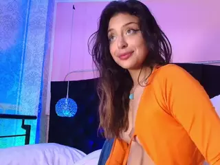 SOFLYCUTEFACE's Live Sex Cam Show