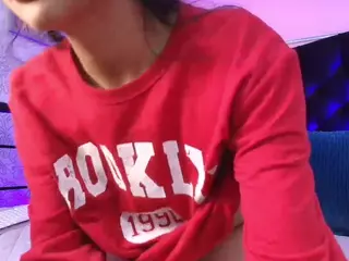 SOFLYCUTEFACE's Live Sex Cam Show