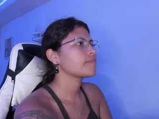 LADY-BROWNNNN's Live Sex Cam Show