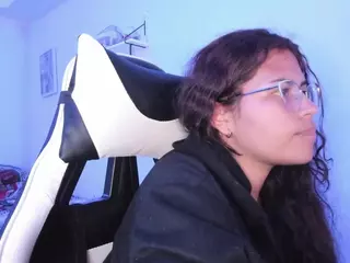 LADY-BROWNNNN's Live Sex Cam Show