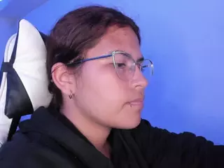 LADY-BROWNNNN's Live Sex Cam Show