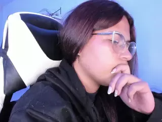 LADY-BROWNNNN's Live Sex Cam Show