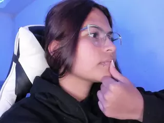 LADY-BROWNNNN's Live Sex Cam Show