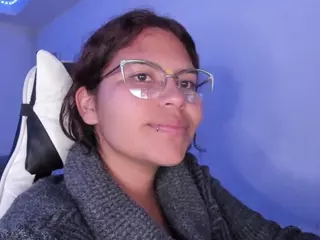 LADY-BROWNNNN's Live Sex Cam Show