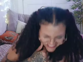 Eve Sins's Live Sex Cam Show