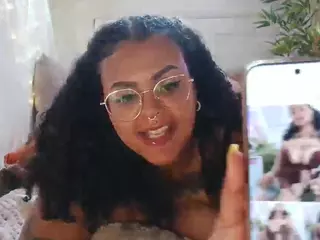 Eve Sins's Live Sex Cam Show