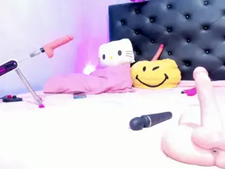 Kitty's Live Sex Cam Show