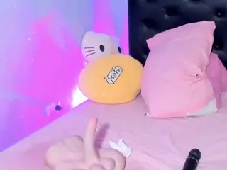 Kitty's Live Sex Cam Show