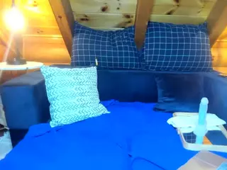 CHARLIE B. HUSTLE's Live Sex Cam Show
