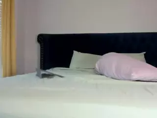 CHARLIE B. HUSTLE's Live Sex Cam Show