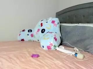 CHARLIE B. HUSTLE's Live Sex Cam Show