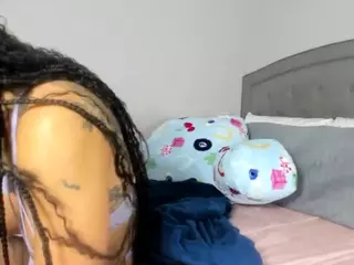 CHARLIE B. HUSTLE's Live Sex Cam Show
