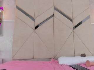 Live cam show with Lia