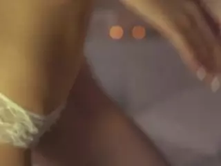 SeniseMorel's Live Sex Cam Show