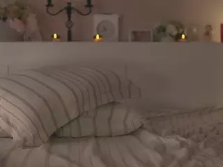 SeniseMorel's Live Sex Cam Show