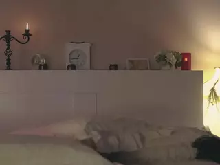 SeniseMorel's Live Sex Cam Show