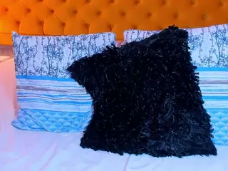 emilyyramirez's Live Sex Cam Show