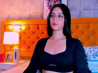 emilyyramirez's Live Sex Cam Show