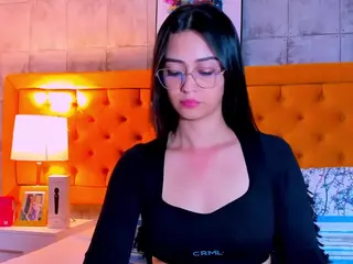 emilyyramirez's Live Sex Cam Show
