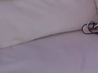 SquirtyMommy's Live Sex Cam Show