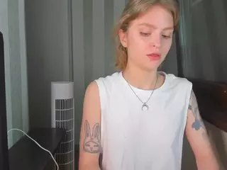 Molly's Live Sex Cam Show