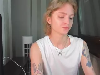 Molly's Live Sex Cam Show
