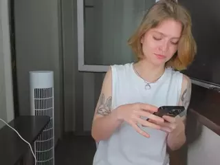 Molly's Live Sex Cam Show