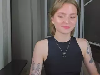 Molly's Live Sex Cam Show