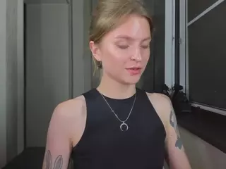 Molly's Live Sex Cam Show