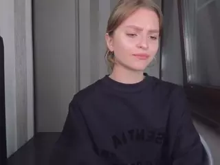 Molly's Live Sex Cam Show