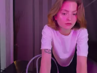 Molly's Live Sex Cam Show