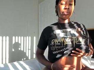 Shelia Diamond