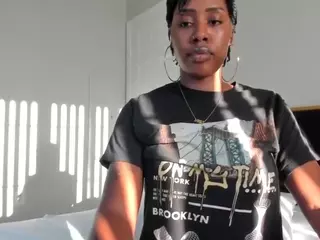 Shelia Diamond's Live Sex Cam Show