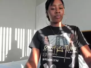 Shelia Diamond's Live Sex Cam Show