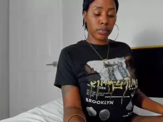 Shelia Diamond's Live Sex Cam Show
