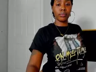 Shelia Diamond's Live Sex Cam Show