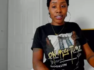 Shelia Diamond's Live Sex Cam Show