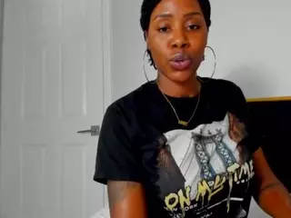 Shelia Diamond's Live Sex Cam Show