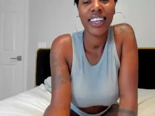 Shelia Diamond's Live Sex Cam Show