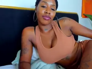 Shelia Diamond's Live Sex Cam Show