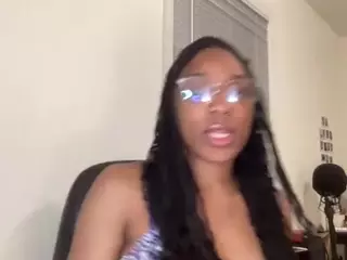 Lovely-aaliyah's Live Sex Cam Show