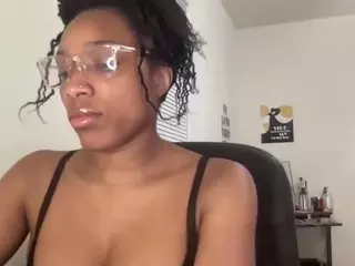 Lovely-aaliyah's Live Sex Cam Show