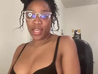 Lovely-aaliyah's Live Sex Cam Show