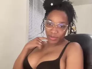 Lovely-aaliyah's Live Sex Cam Show