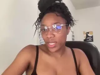 Lovely-aaliyah's Live Sex Cam Show