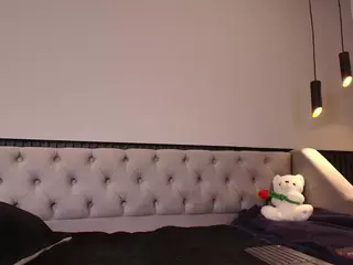 Mayli's Live Sex Cam Show
