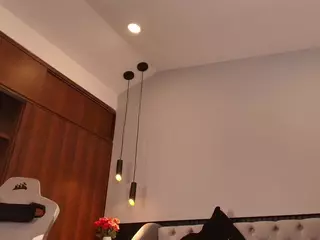 Mayli's Live Sex Cam Show
