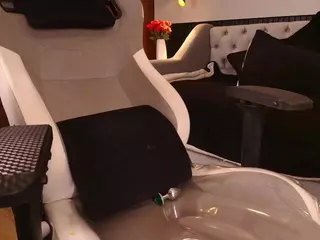 Mayli's Live Sex Cam Show