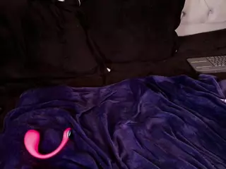 Mayli's Live Sex Cam Show