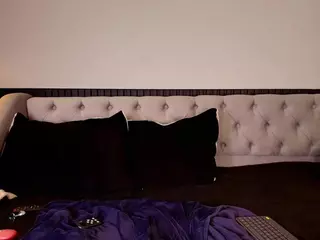 Mayli's Live Sex Cam Show